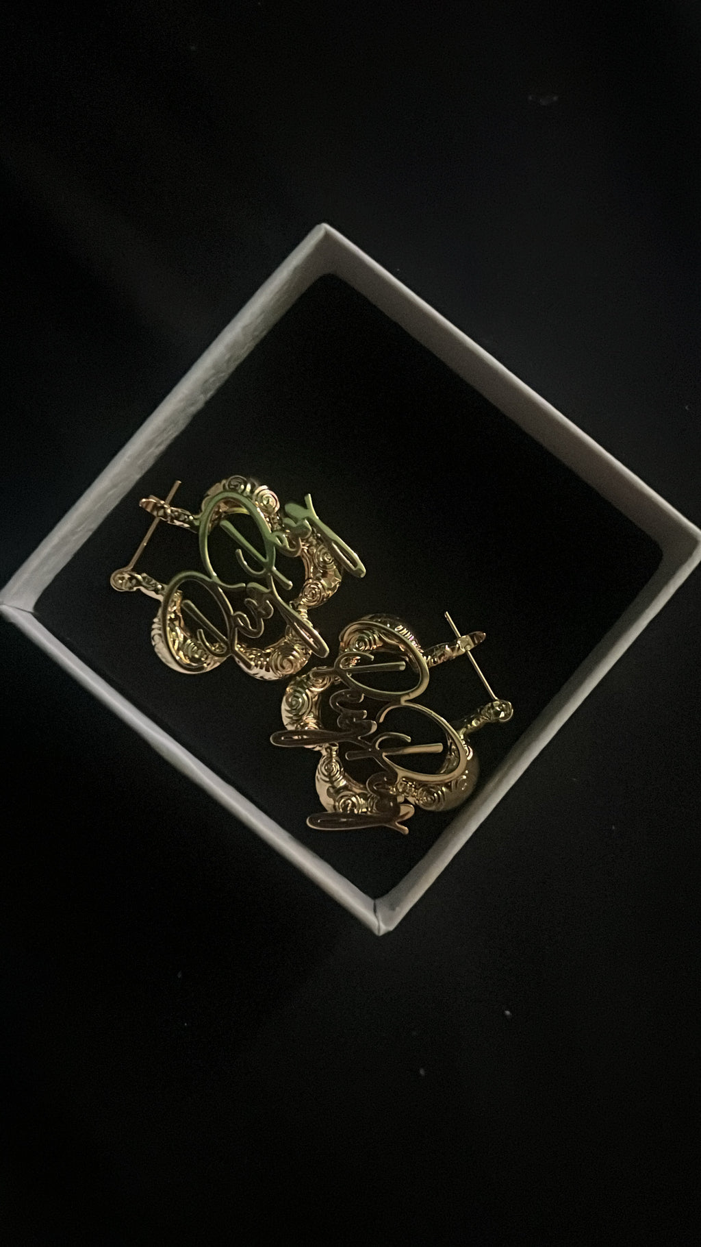 Flowerbomb Earrings 30 mm